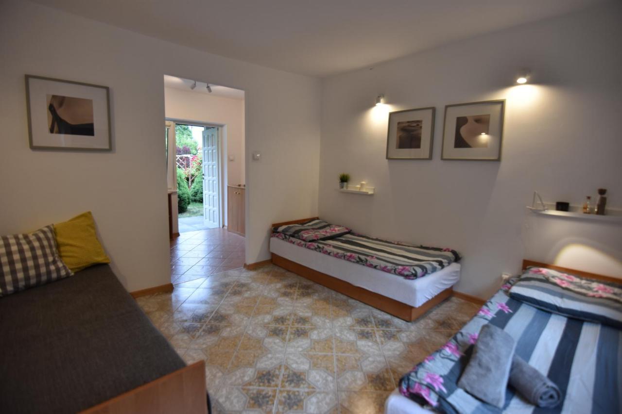 Malinowka Apartment Jantar Bagian luar foto