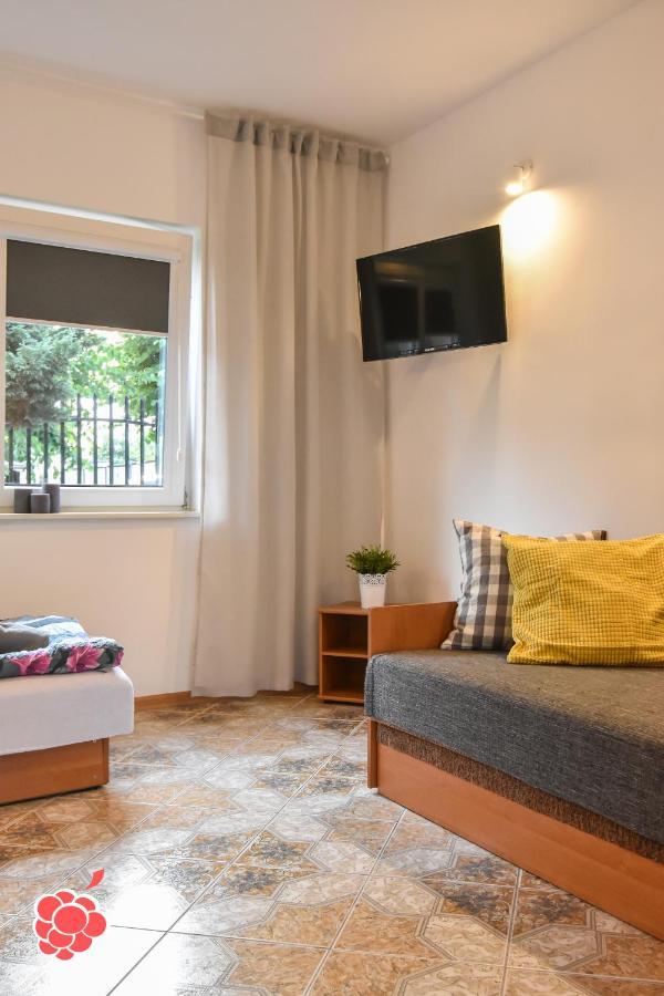 Malinowka Apartment Jantar Bagian luar foto