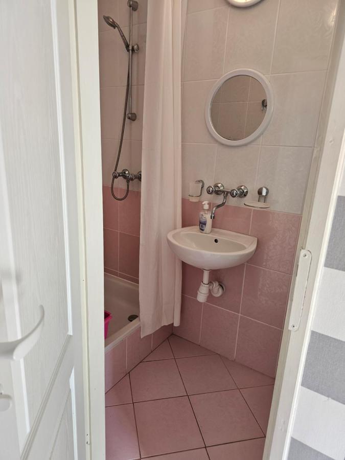 Malinowka Apartment Jantar Bagian luar foto